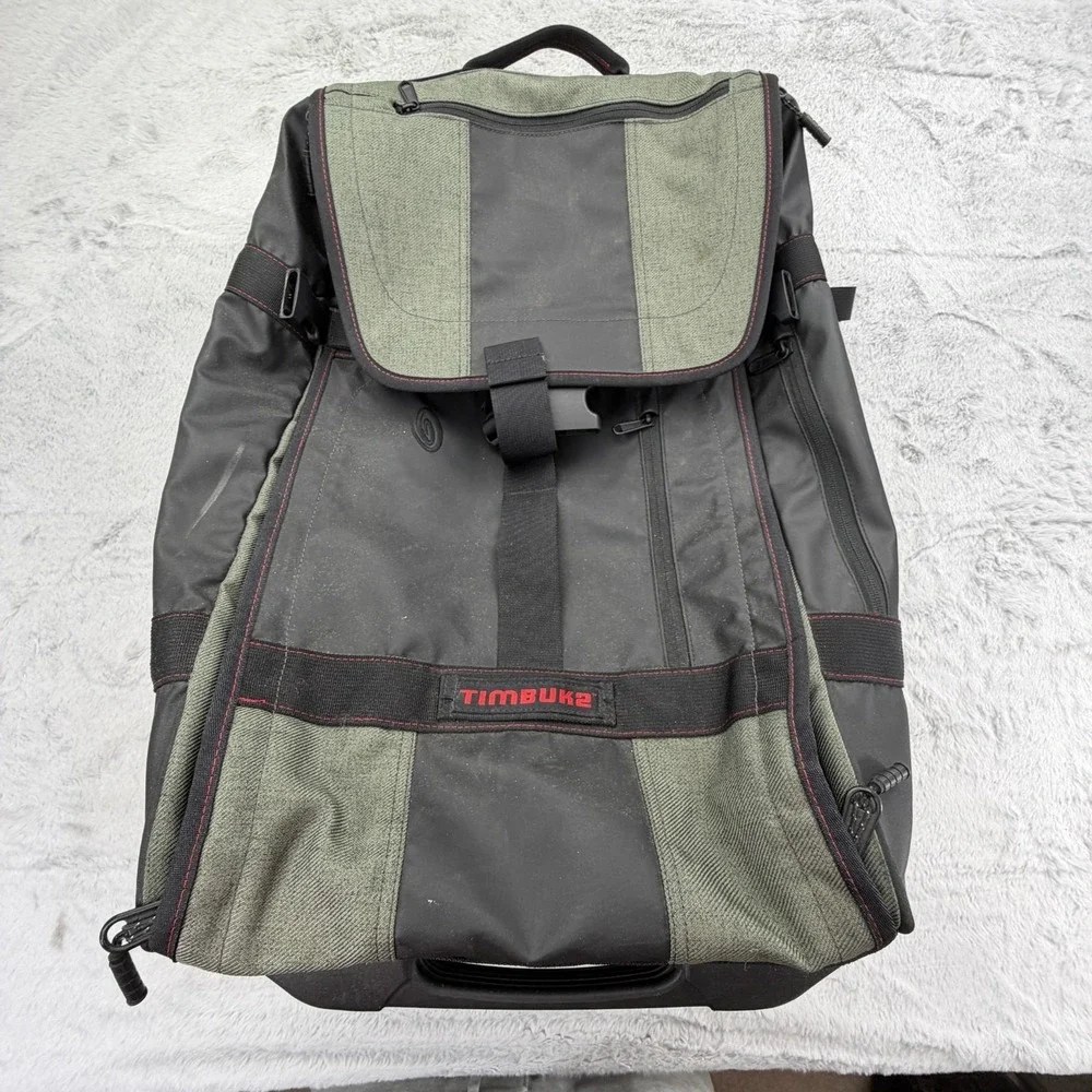 Timbuk2 Aviator Wheeled Backpack Carry On Luggage Skateboard Wheels 15 x 10 x 25